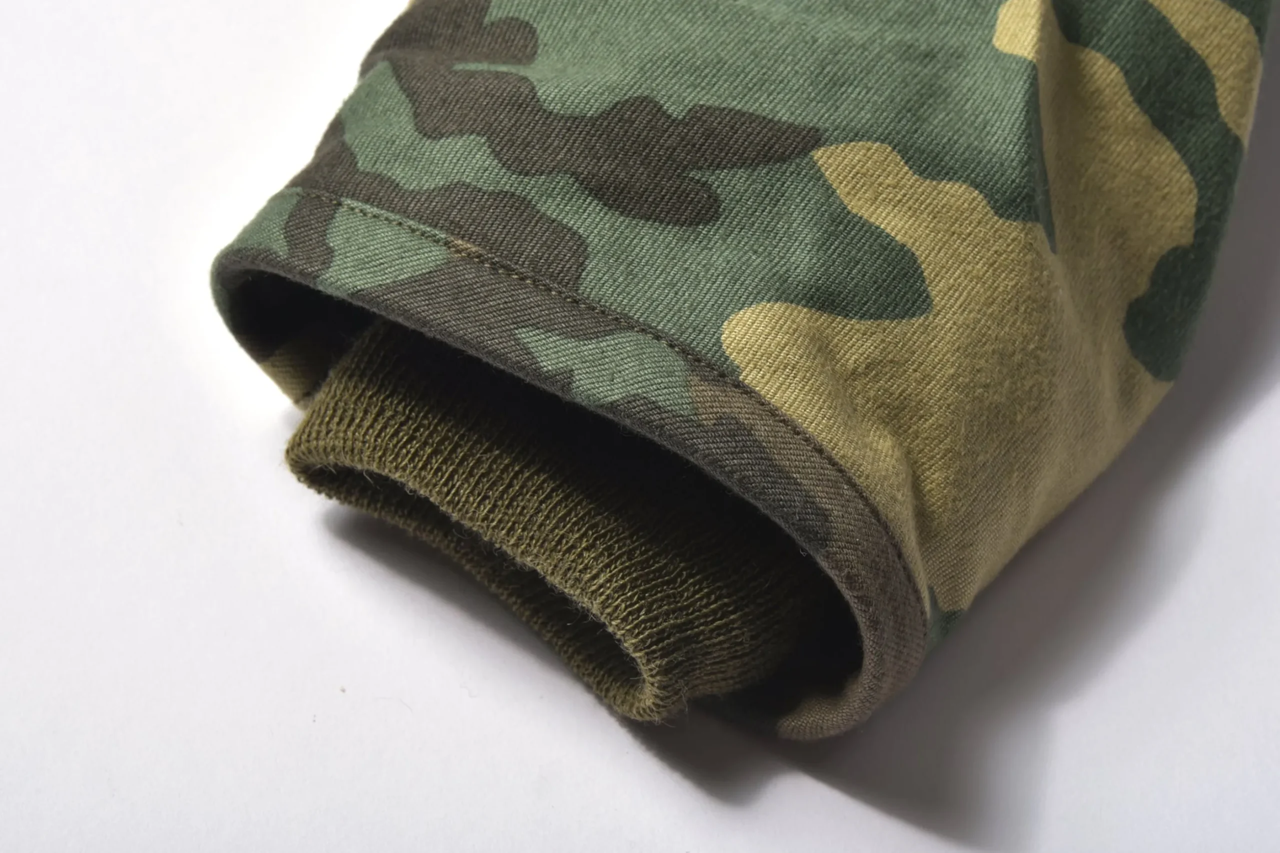 Military-The Real McCoy's A-2 Deck Jacket / Woodland Camouflage Green