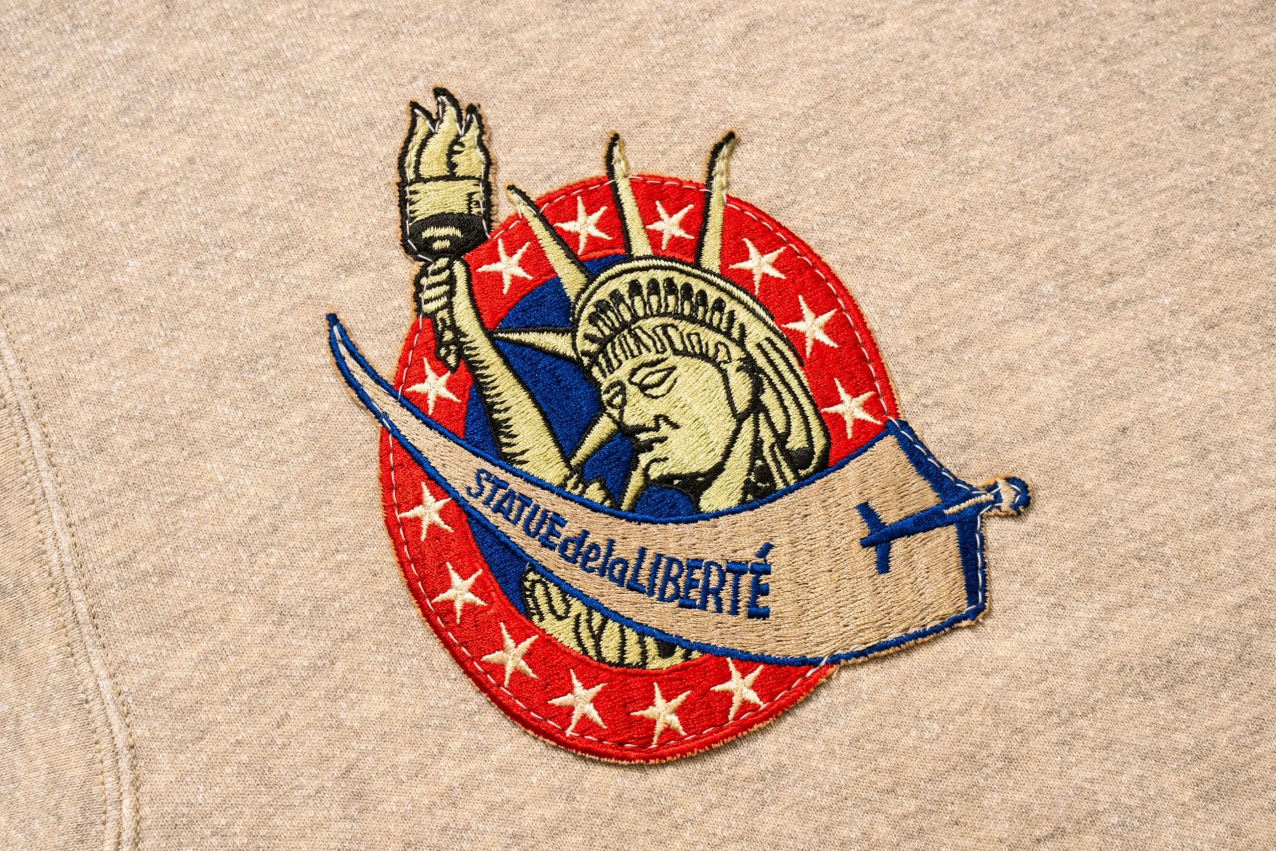 Sweatshirts-The Real McCoy's Military Print Sweatshirt / Statue De La Liberte 013 Oatmeal