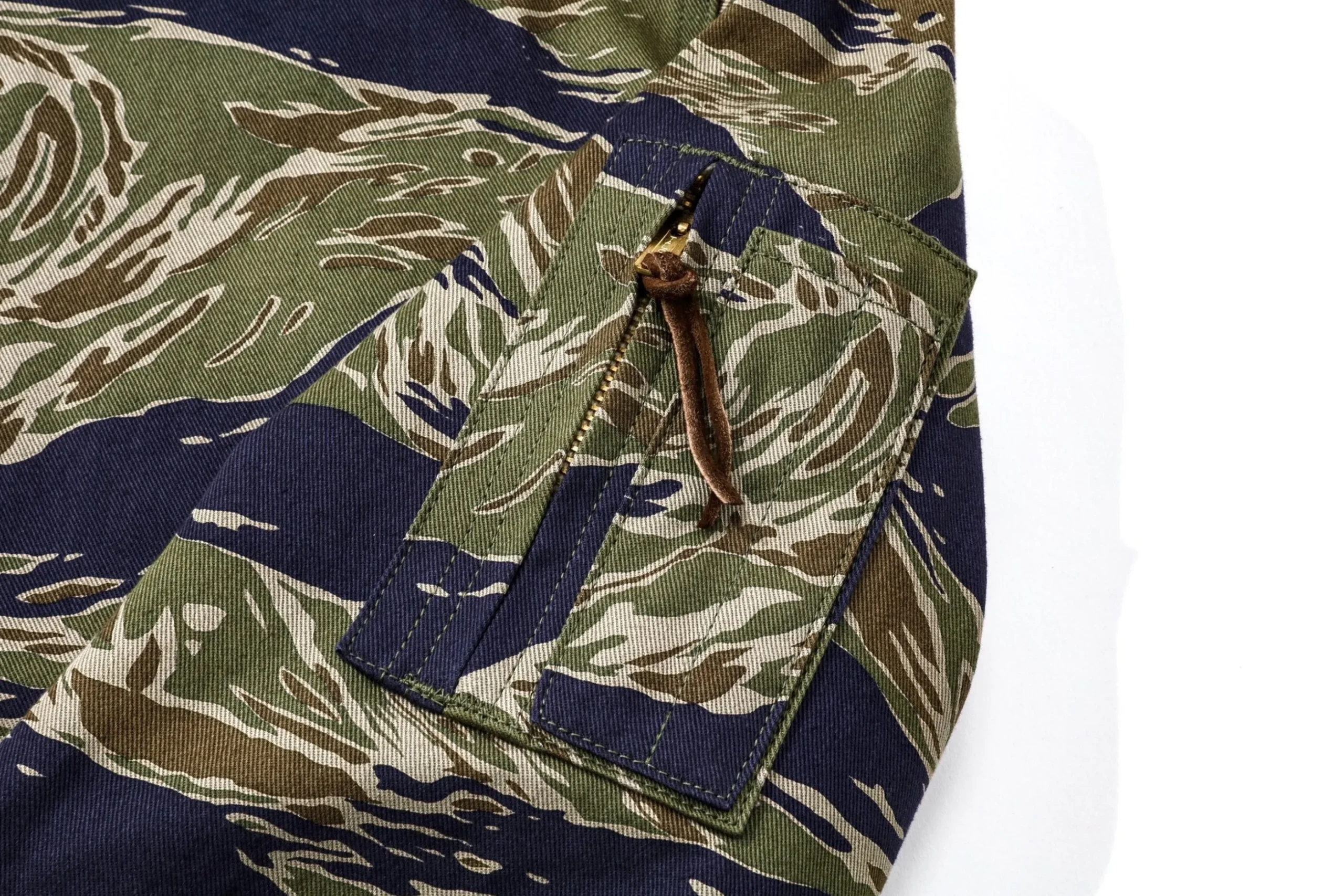 Military-The Real McCoy's Tiger Camouflage Parka / Tadpole Green