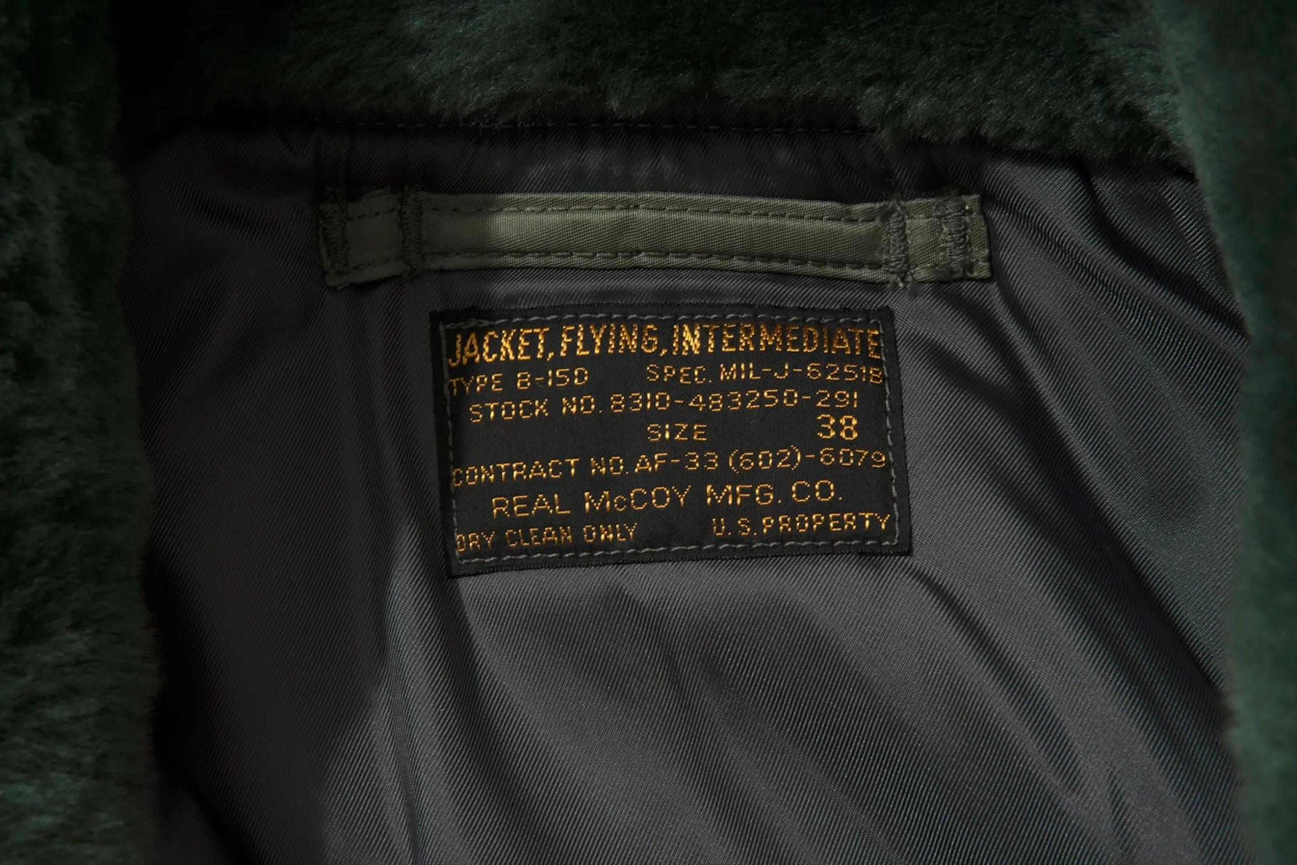 Military-The Real McCoy's Type B-15D / Fighting - 437Th Custom