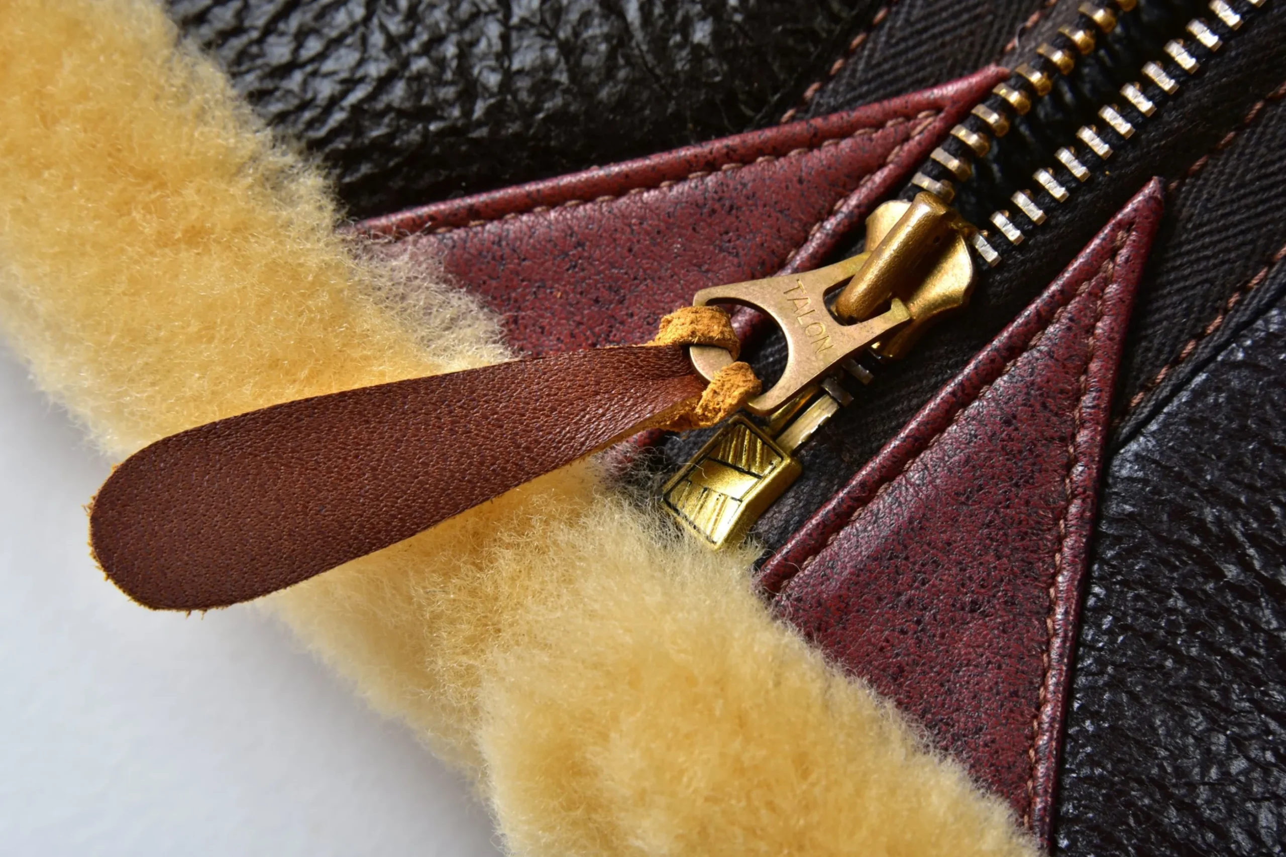 Leather-The Real McCoy's Type D-1 / Patch Pocket Modify Seal\Nbrown